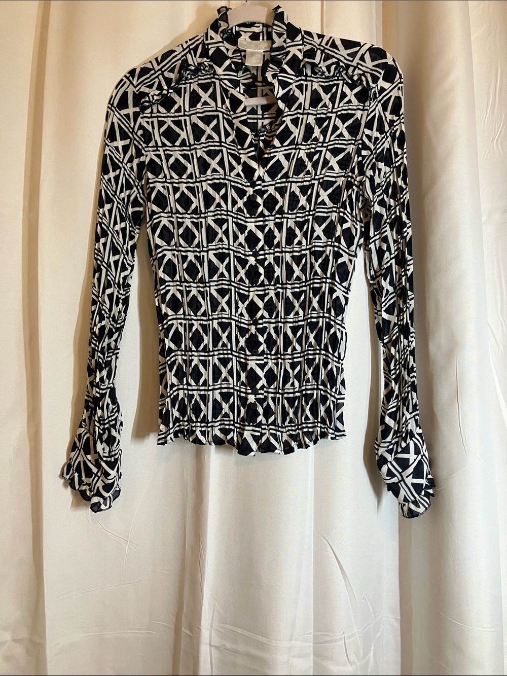 Worthington Black & White Geometric Print Button-Down Top